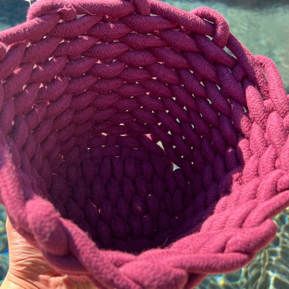 Chunky Woven Basket/Planter - Picture 3 of 10